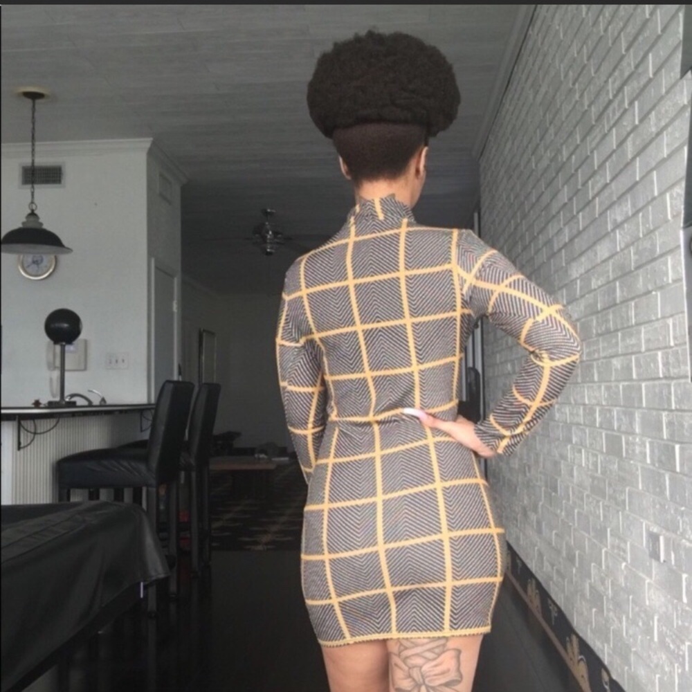 🍊Patterned Bodycon Dress - Picture 3 of 5